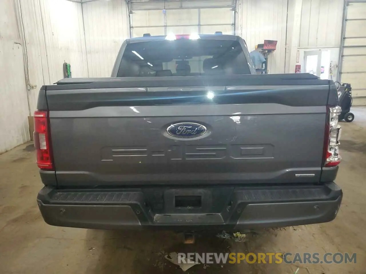 6 Photograph of a damaged car 1FTFW1E82NKF01075 FORD F-150 2022
