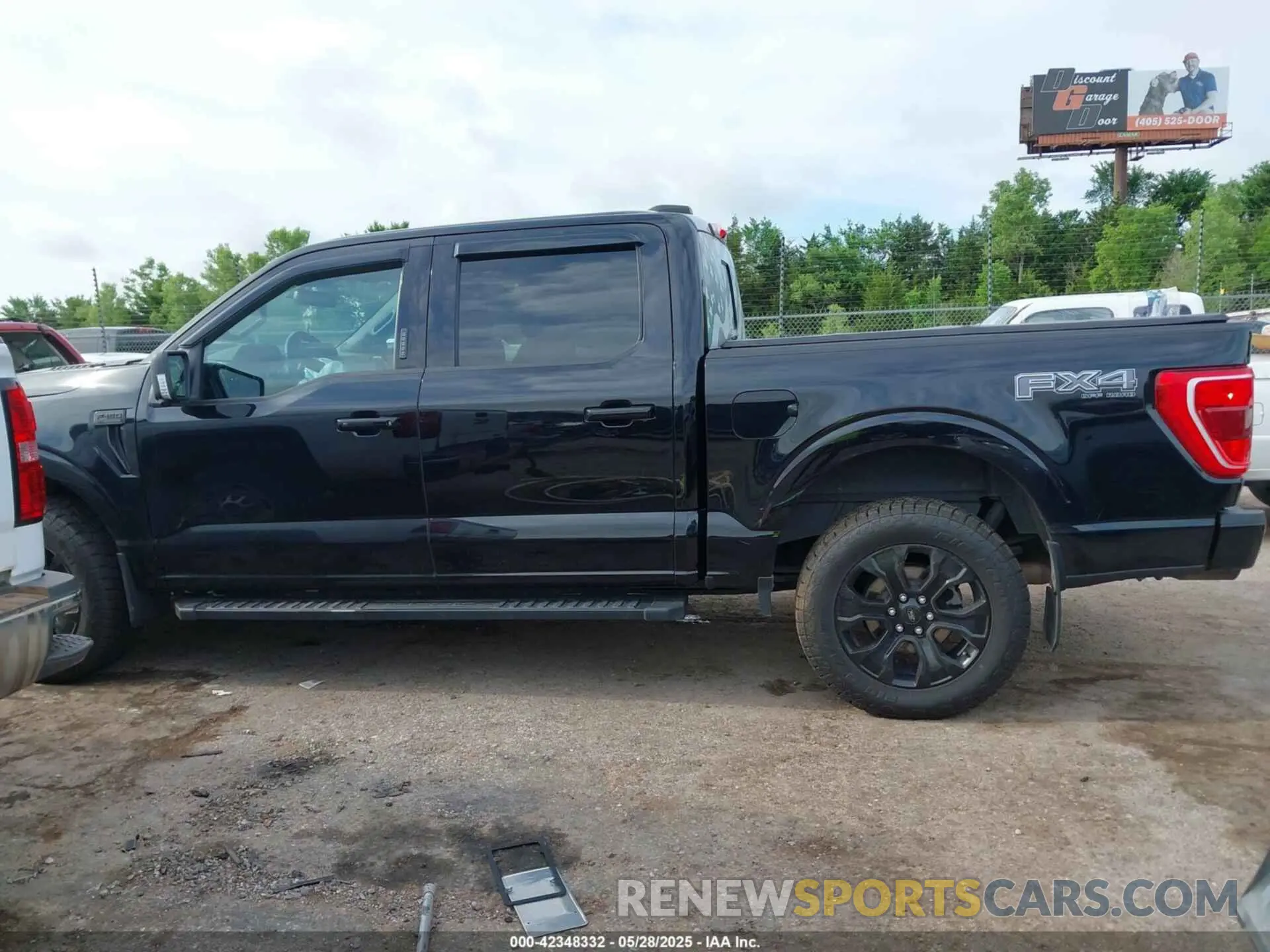15 Photograph of a damaged car 1FTFW1E83NFB84805 FORD F-150 2022