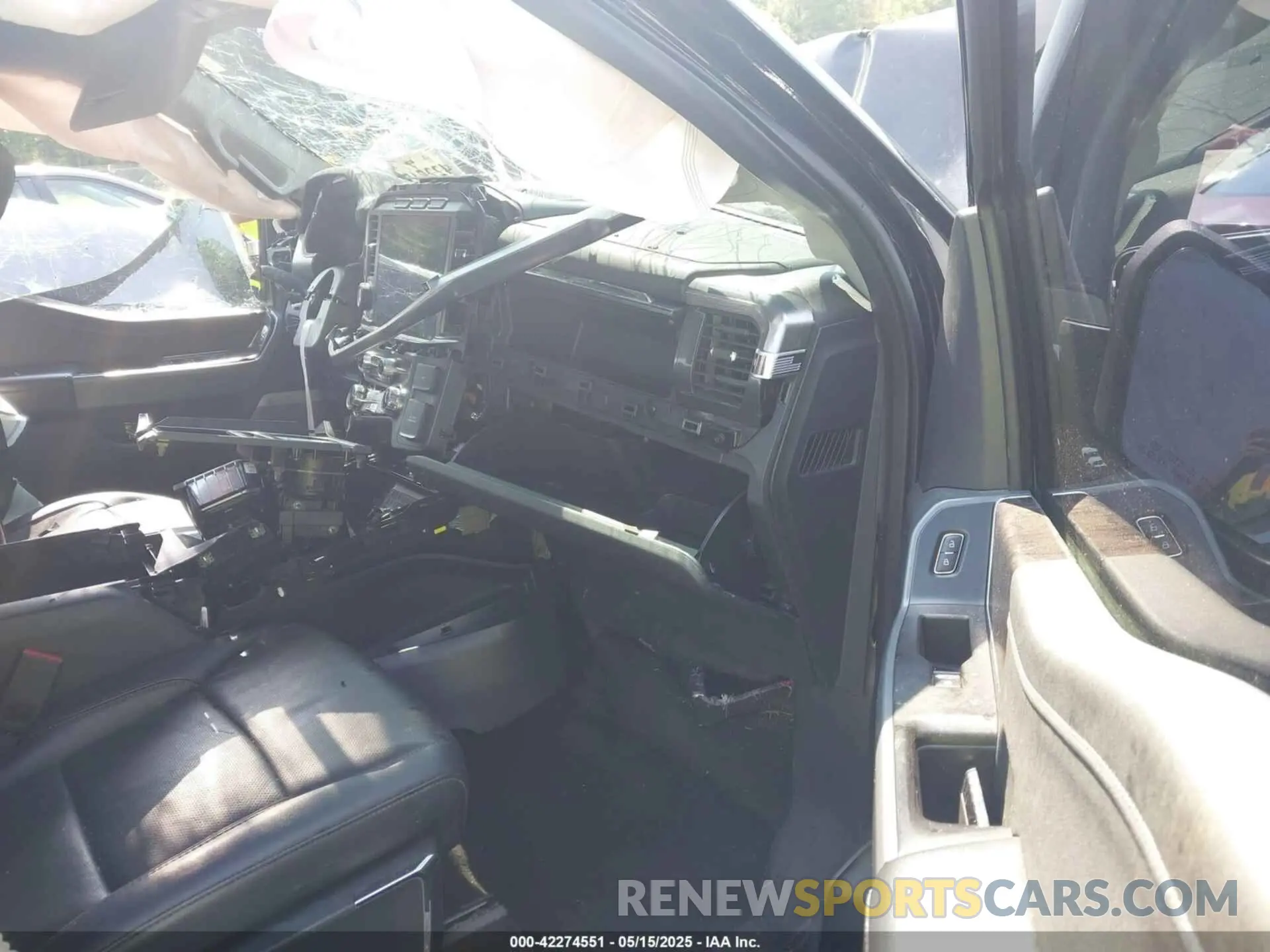 5 Photograph of a damaged car 1FTFW1E83NFC07919 FORD F-150 2022