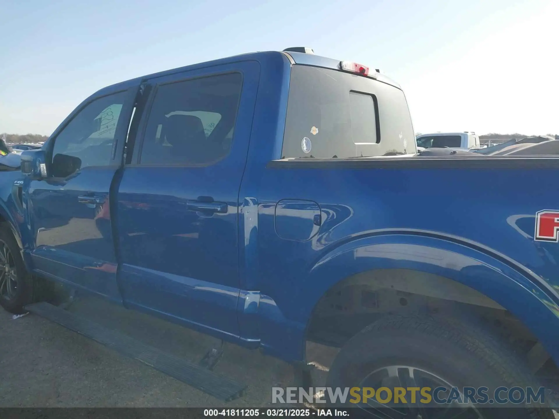 14 Photograph of a damaged car 1FTFW1E83NKD21572 FORD F-150 2022