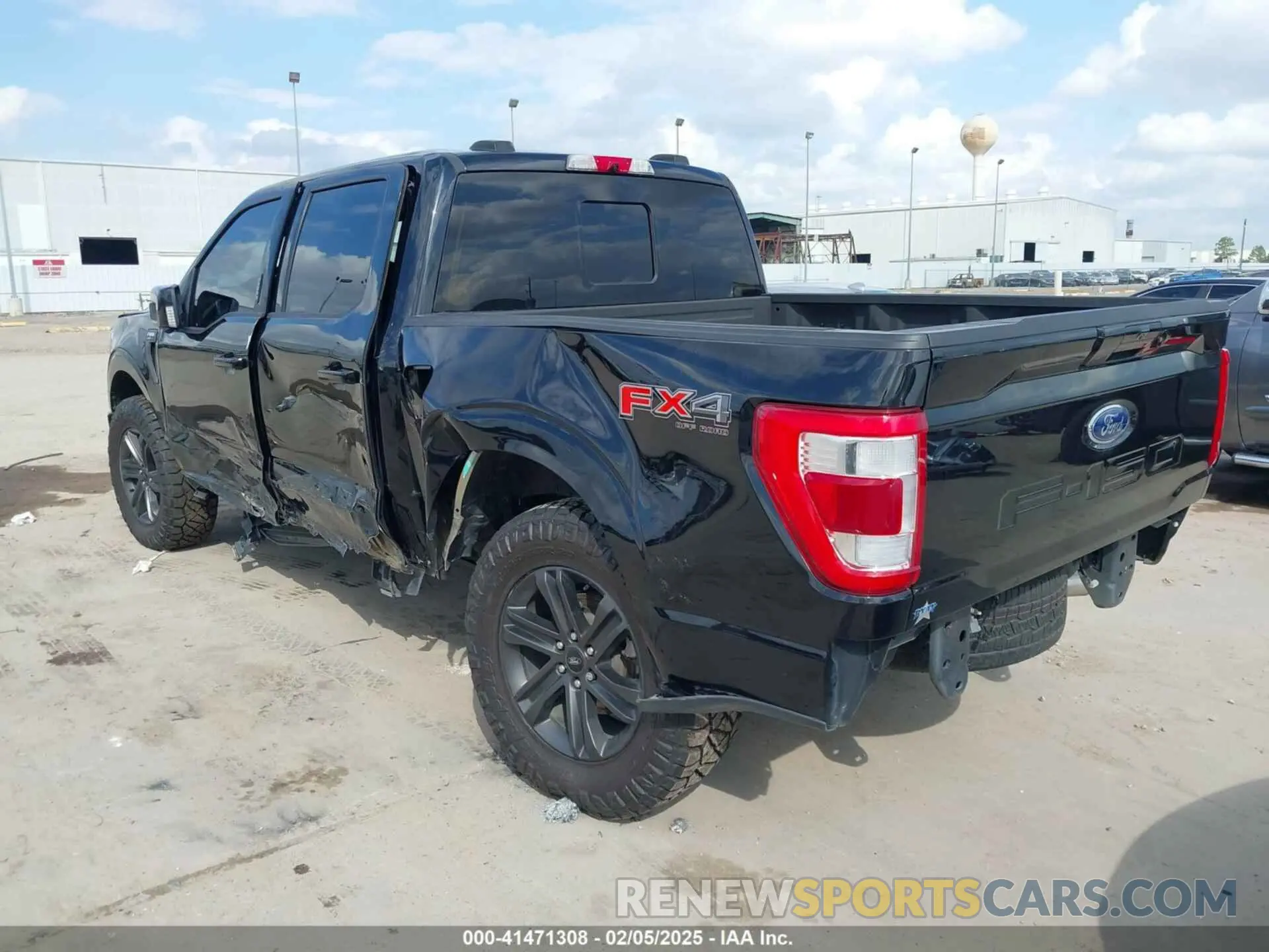 3 Photograph of a damaged car 1FTFW1E84NFA69310 FORD F-150 2022