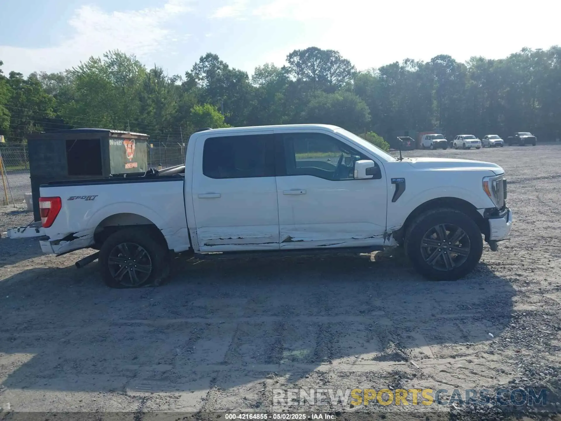 13 Photograph of a damaged car 1FTFW1E84NFC22607 FORD F-150 2022