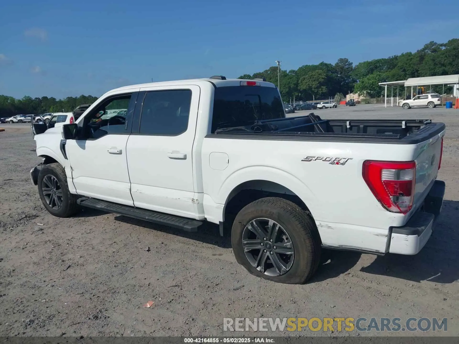 3 Photograph of a damaged car 1FTFW1E84NFC22607 FORD F-150 2022