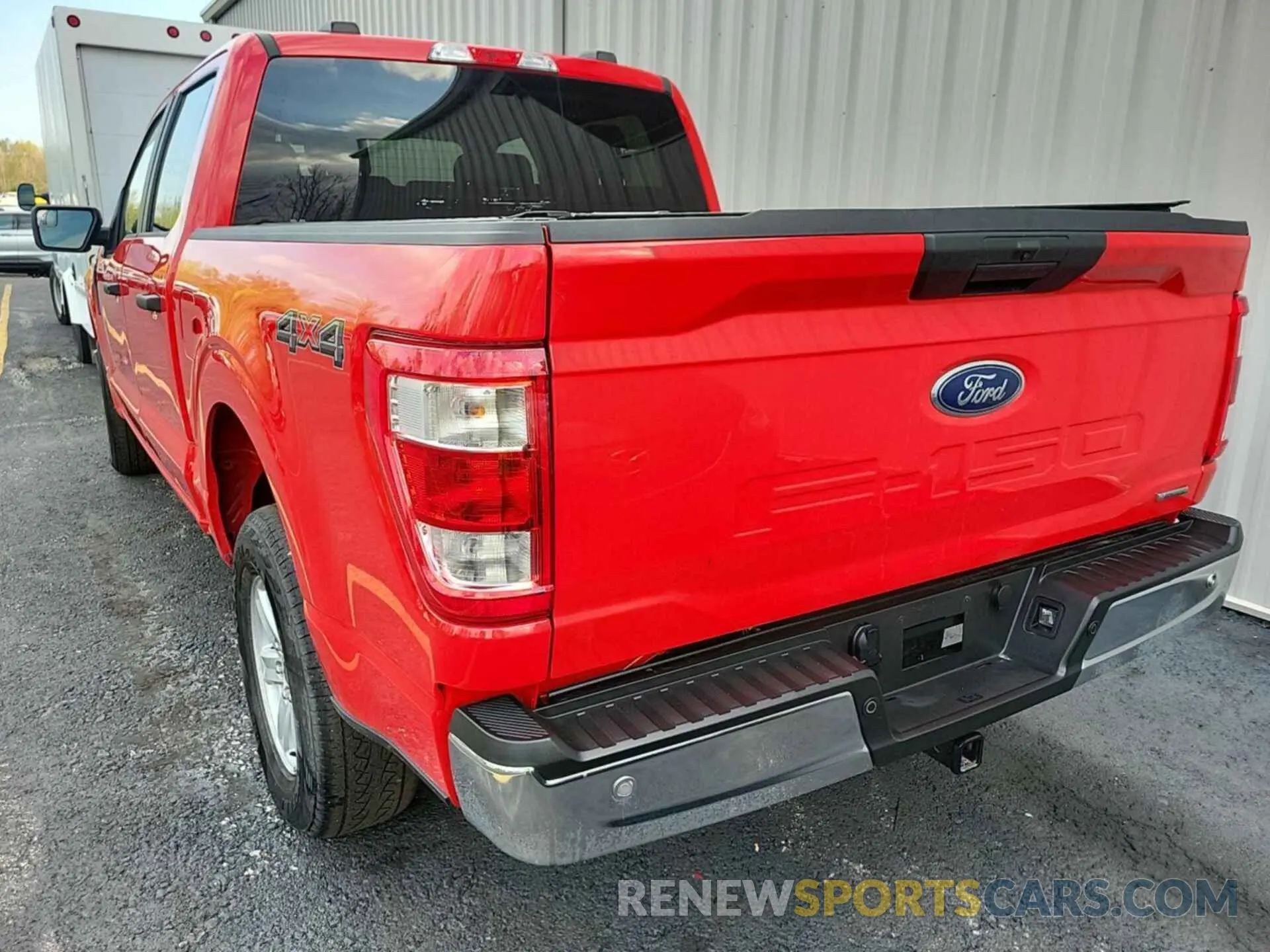 18 Photograph of a damaged car 1FTFW1E84NKE46094 FORD F-150 2022