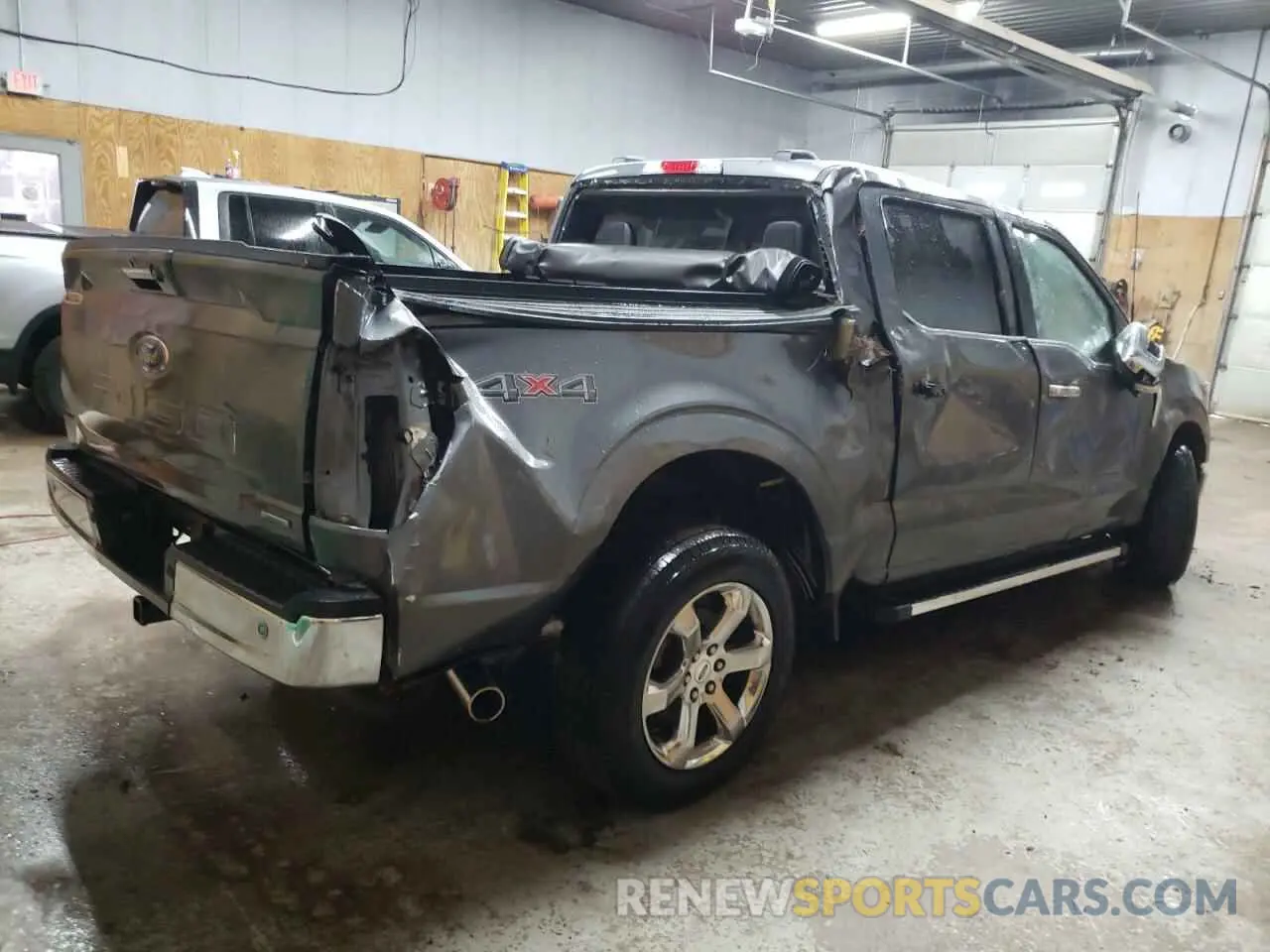 3 Photograph of a damaged car 1FTFW1E84NKE78382 FORD F-150 2022