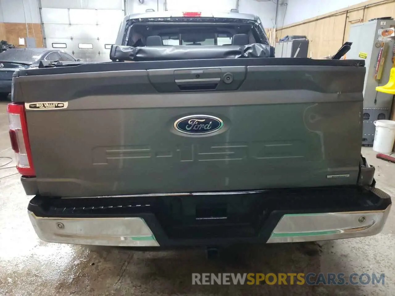 6 Photograph of a damaged car 1FTFW1E84NKE78382 FORD F-150 2022