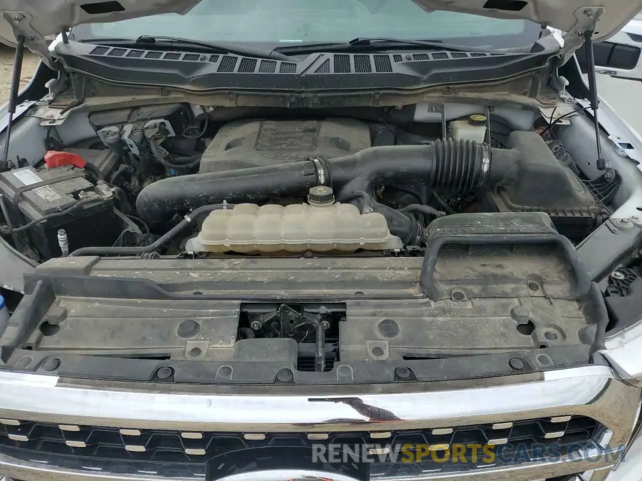 11 Photograph of a damaged car 1FTFW1E85NFA41791 FORD F-150 2022