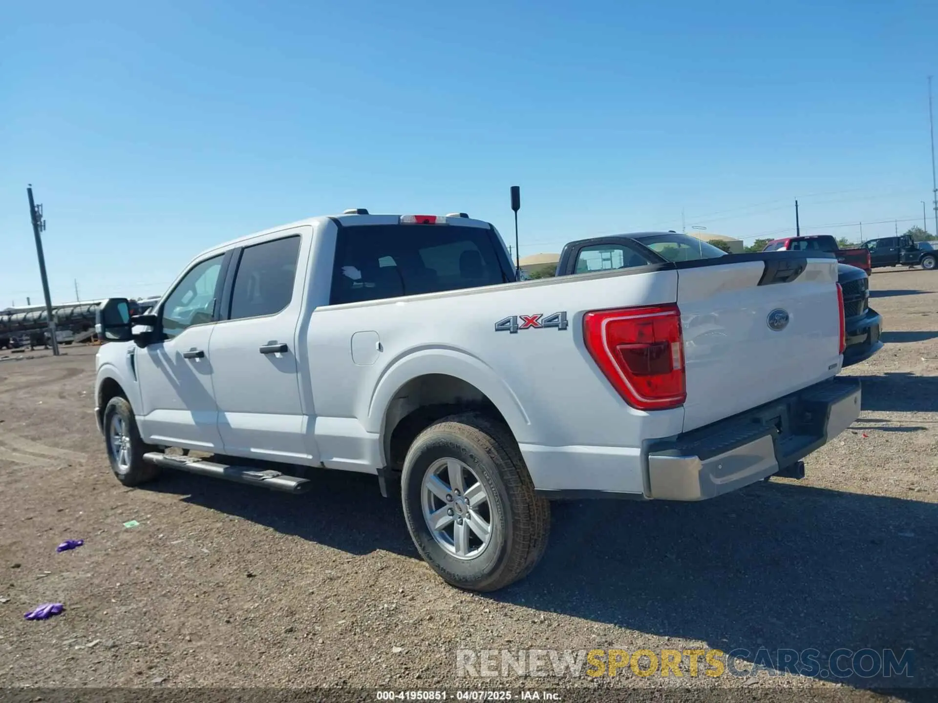 14 Photograph of a damaged car 1FTFW1E85NFB58593 FORD F-150 2022