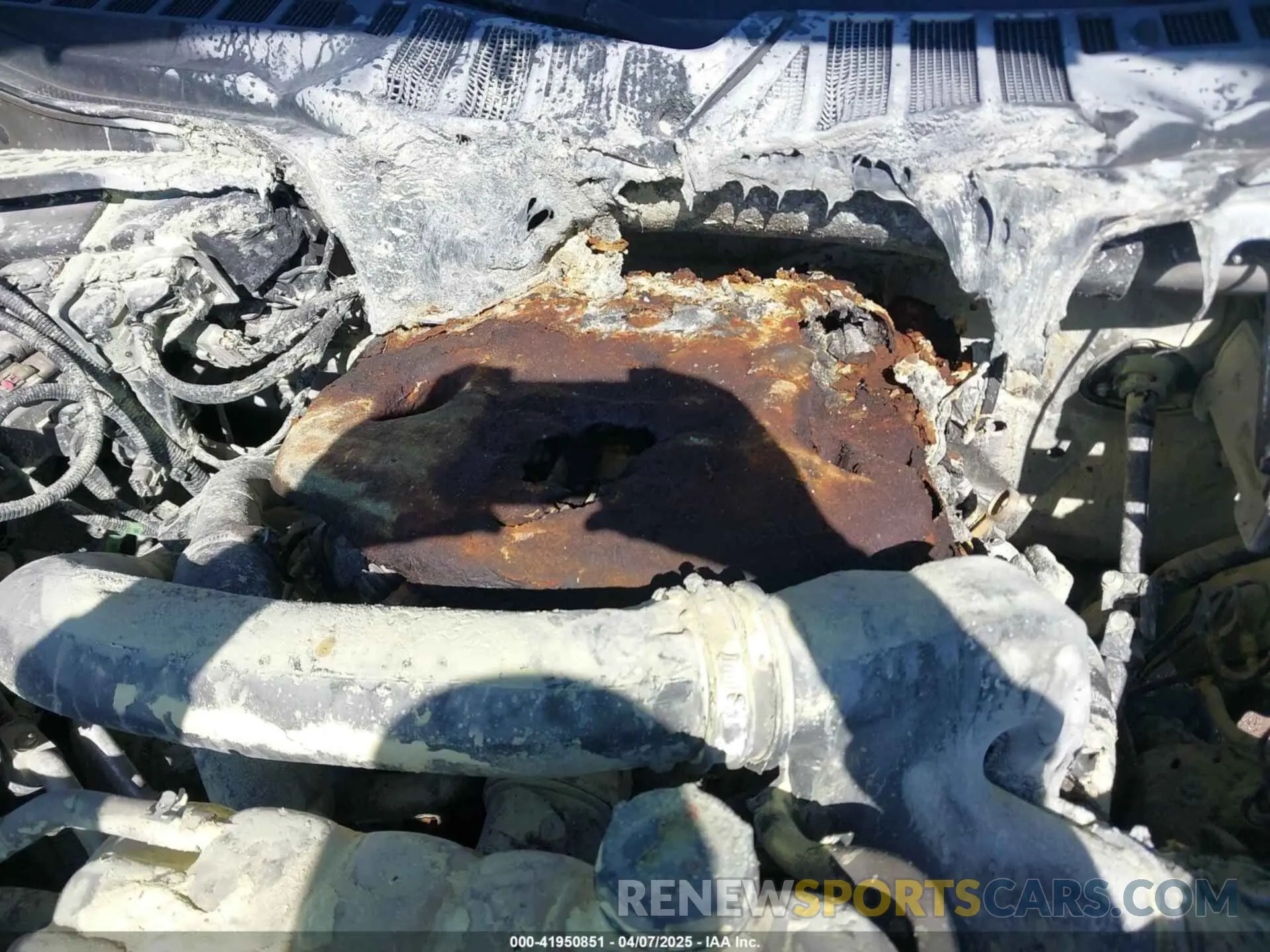 6 Photograph of a damaged car 1FTFW1E85NFB58593 FORD F-150 2022