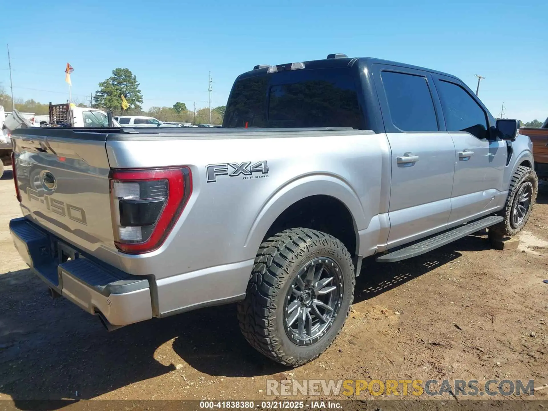4 Photograph of a damaged car 1FTFW1E85NFB66466 FORD F-150 2022