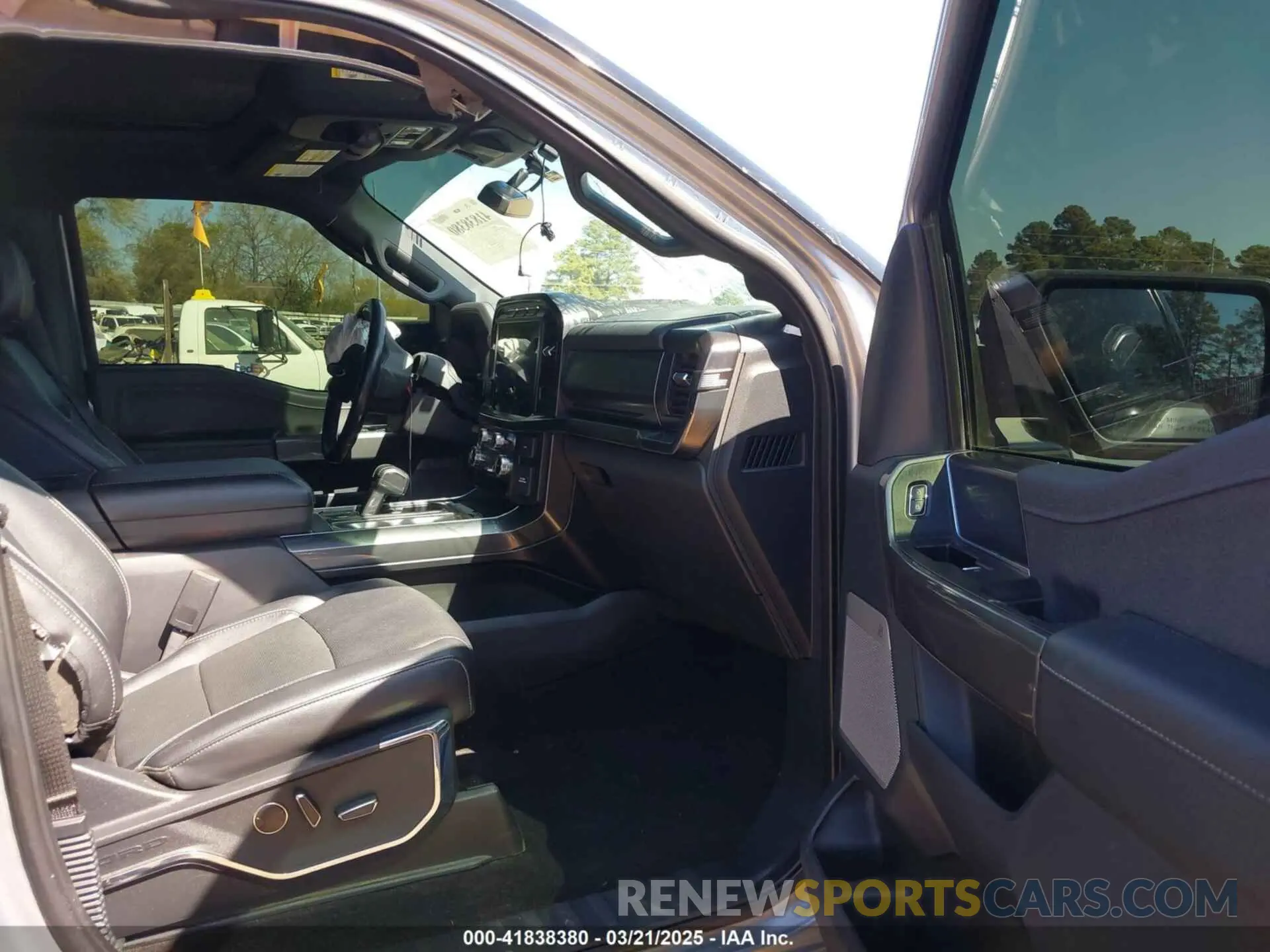 5 Photograph of a damaged car 1FTFW1E85NFB66466 FORD F-150 2022
