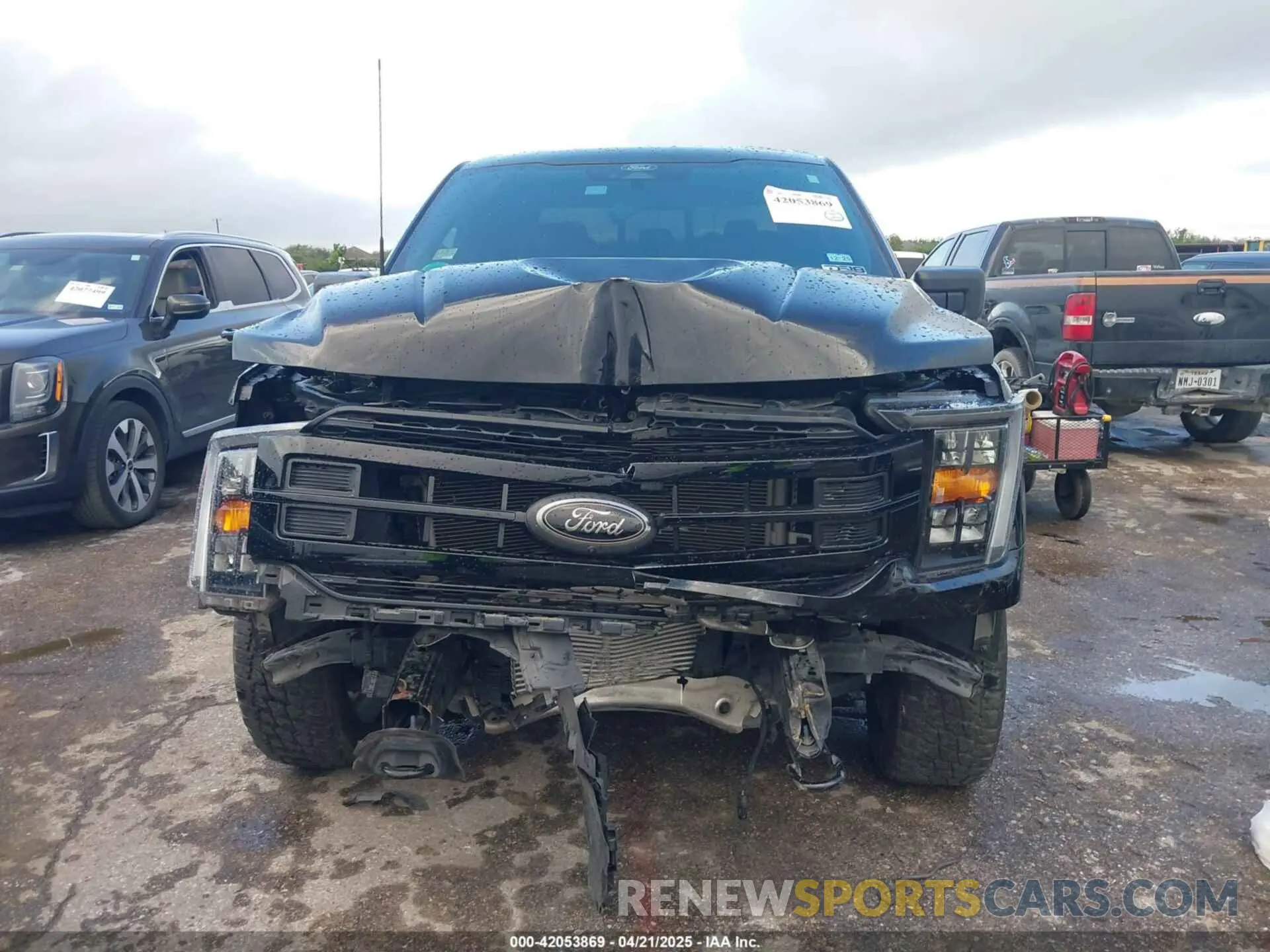 12 Photograph of a damaged car 1FTFW1E85NFC08330 FORD F-150 2022
