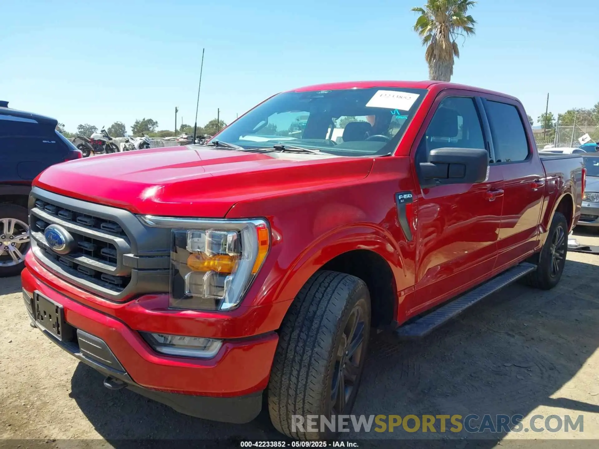 2 Photograph of a damaged car 1FTFW1E85NKD89582 FORD F-150 2022