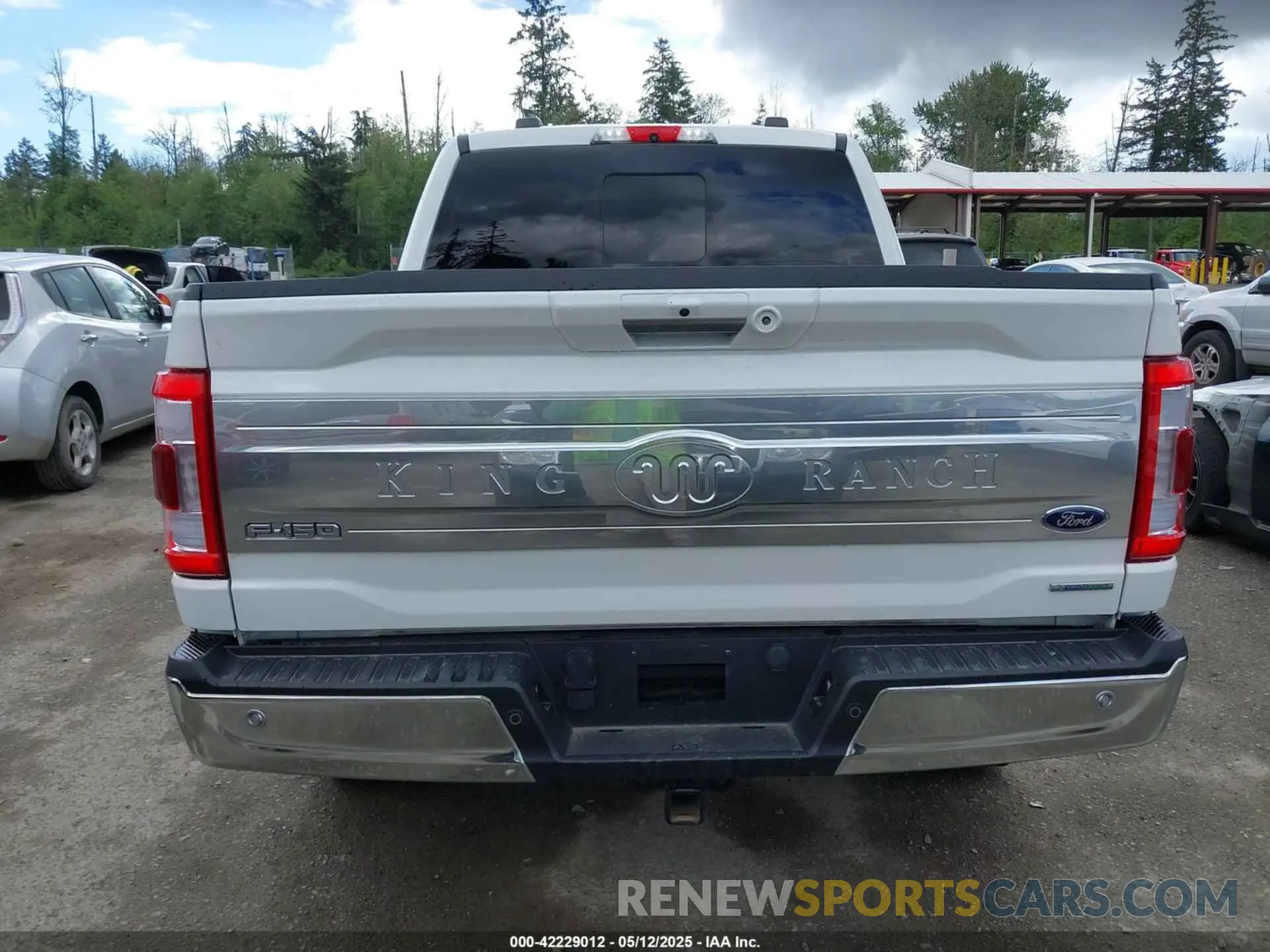 16 Photograph of a damaged car 1FTFW1E86NFC40218 FORD F-150 2022