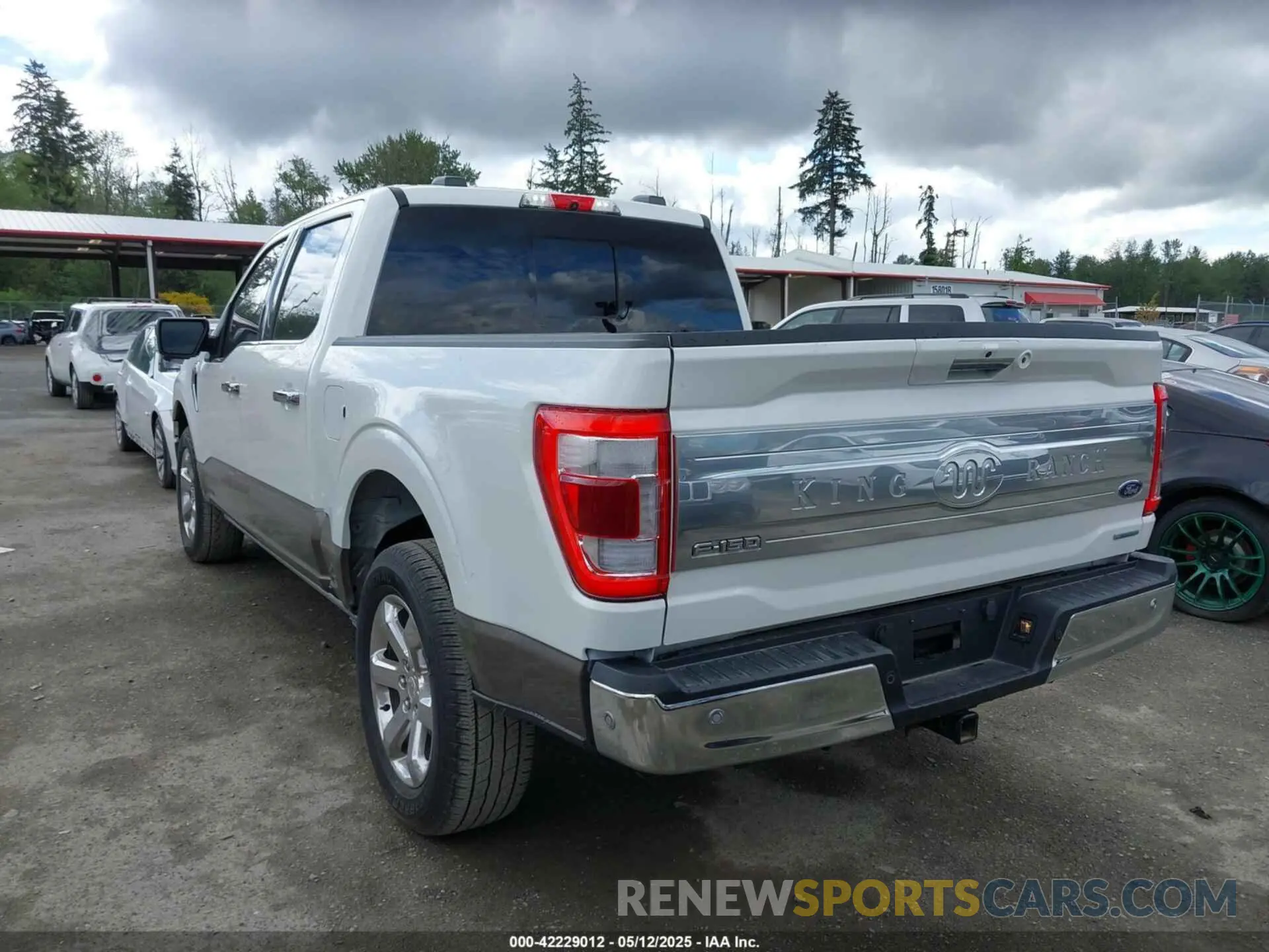 3 Photograph of a damaged car 1FTFW1E86NFC40218 FORD F-150 2022