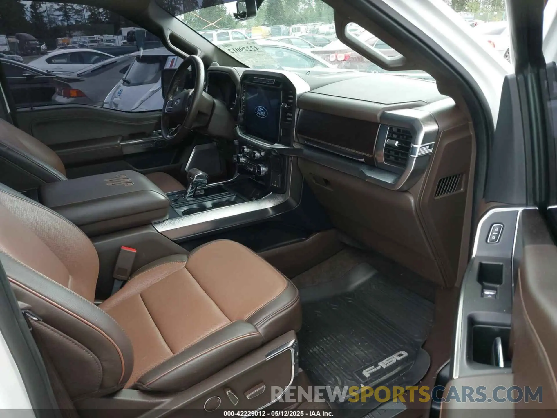 5 Photograph of a damaged car 1FTFW1E86NFC40218 FORD F-150 2022