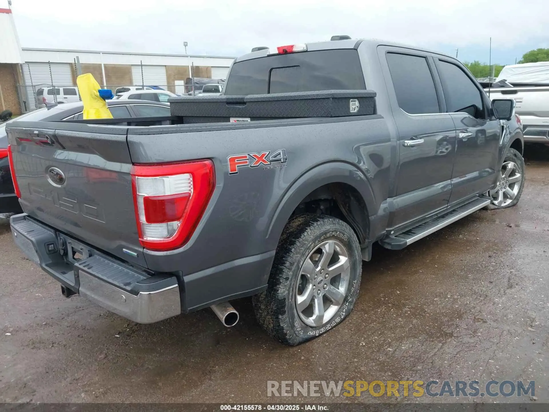 4 Photograph of a damaged car 1FTFW1E86NKD95262 FORD F-150 2022