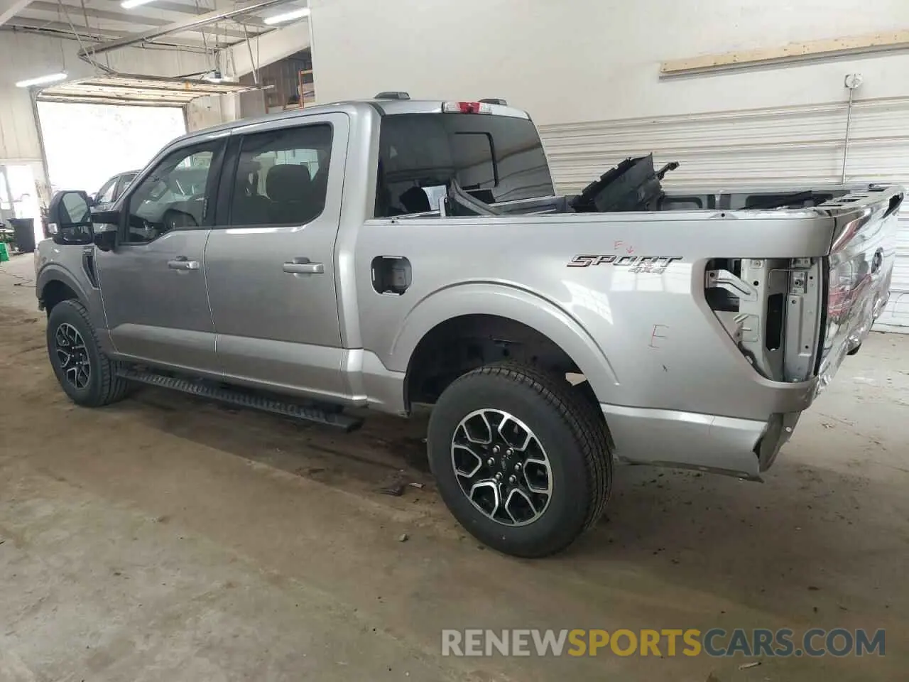 2 Photograph of a damaged car 1FTFW1E87NFA93178 FORD F-150 2022