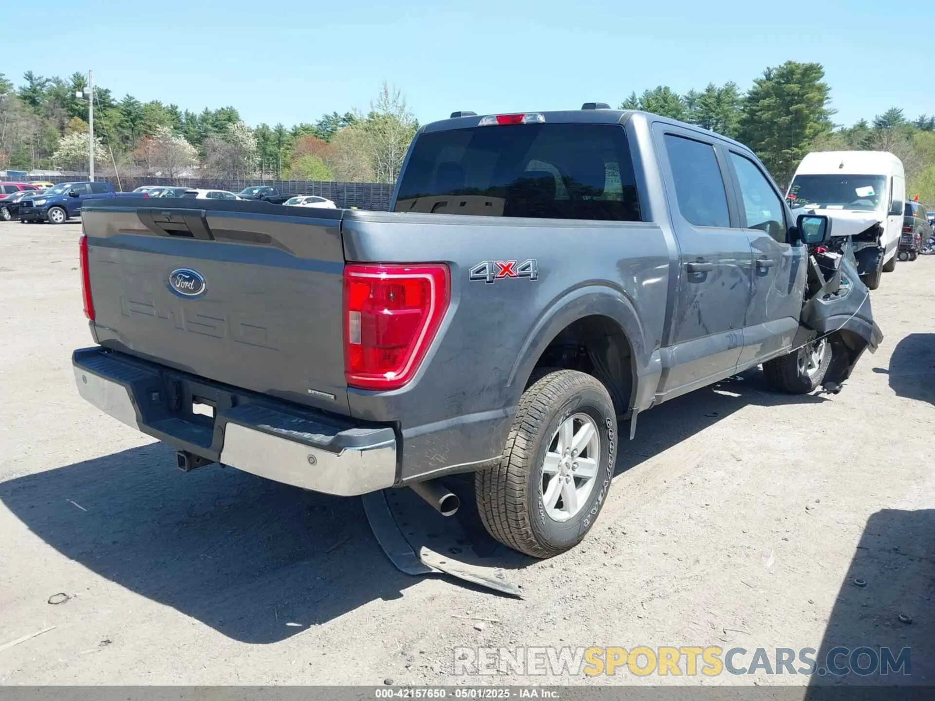 4 Photograph of a damaged car 1FTFW1E87NFB86556 FORD F-150 2022