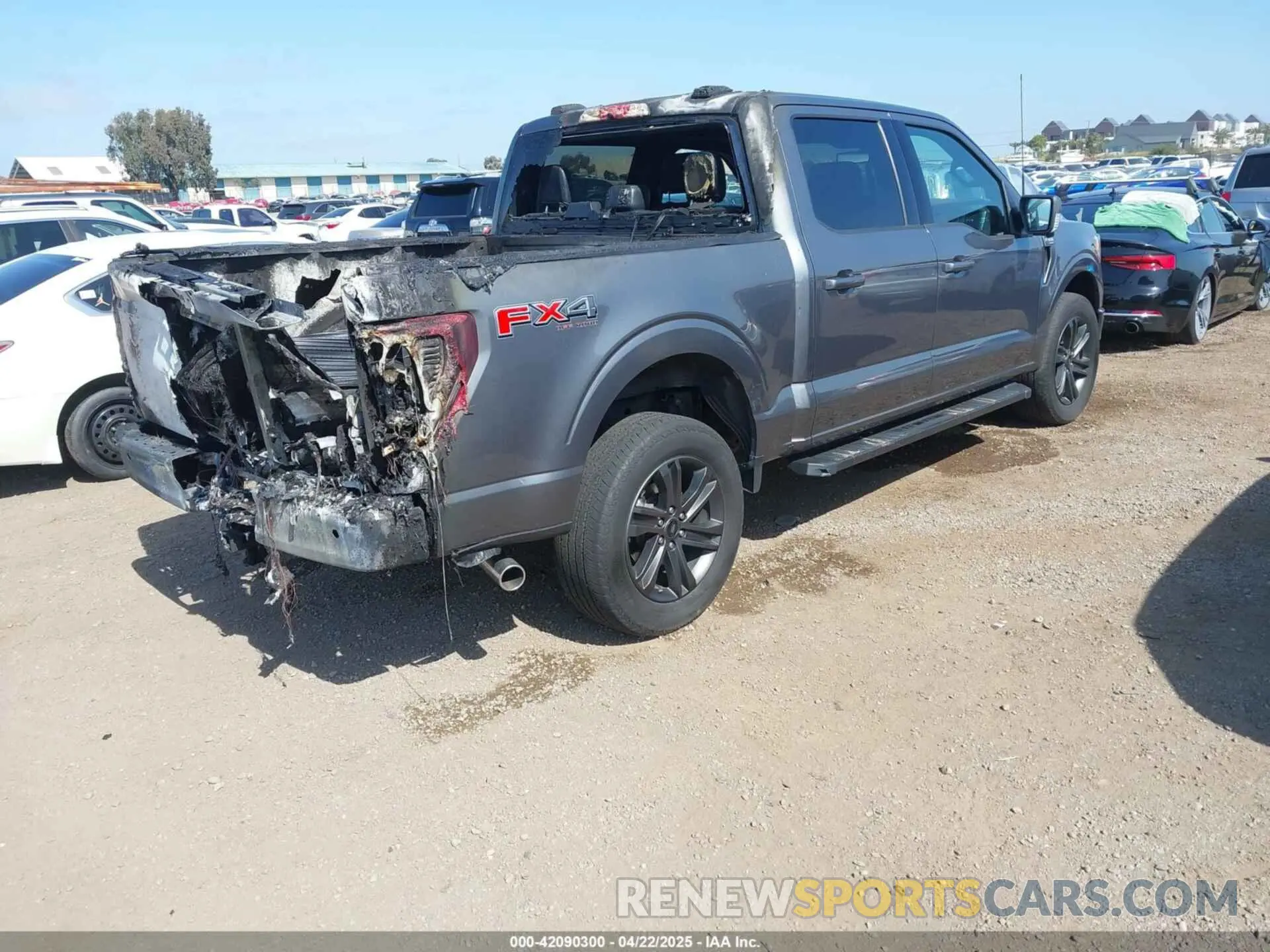 4 Photograph of a damaged car 1FTFW1E87NFB94124 FORD F-150 2022