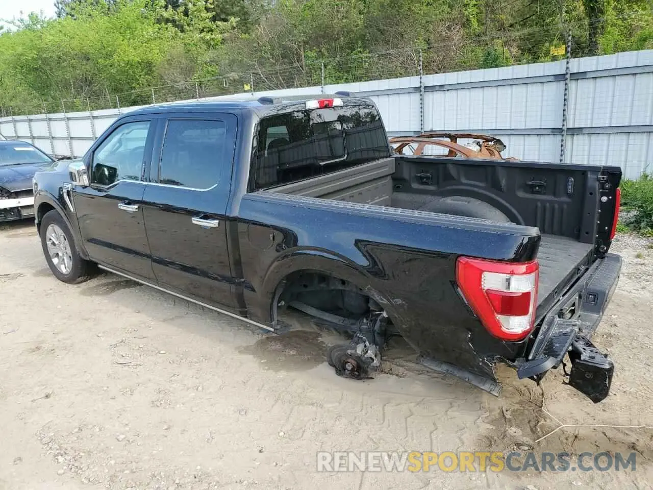 2 Photograph of a damaged car 1FTFW1E88NFA62280 FORD F-150 2022