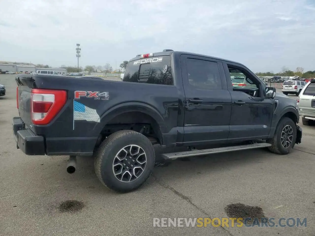 3 Photograph of a damaged car 1FTFW1E88NFA99457 FORD F-150 2022