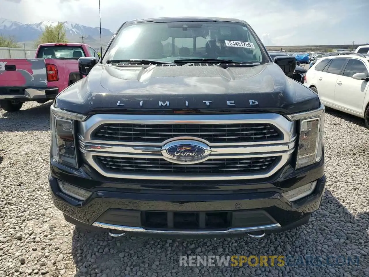 5 Photograph of a damaged car 1FTFW1E88NFB48527 FORD F-150 2022