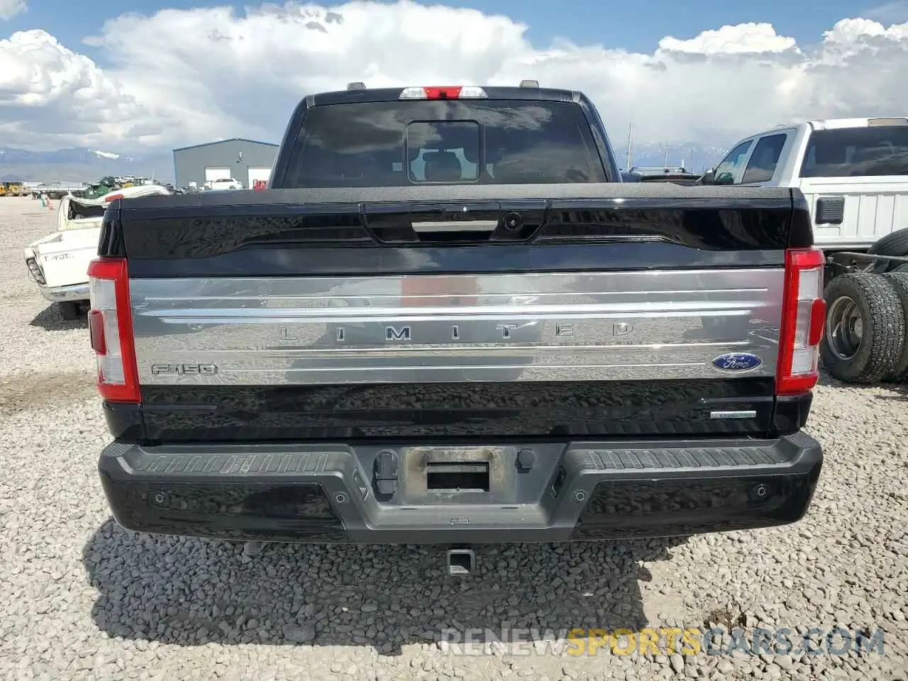 6 Photograph of a damaged car 1FTFW1E88NFB48527 FORD F-150 2022