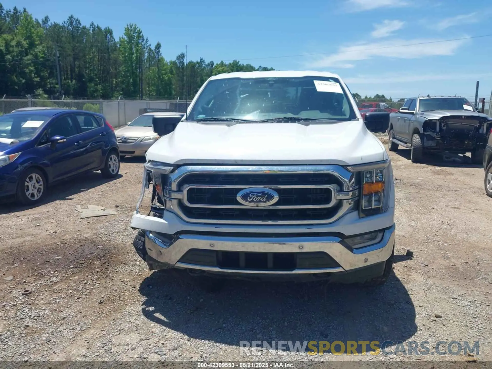 13 Photograph of a damaged car 1FTFW1E88NKD33555 FORD F-150 2022