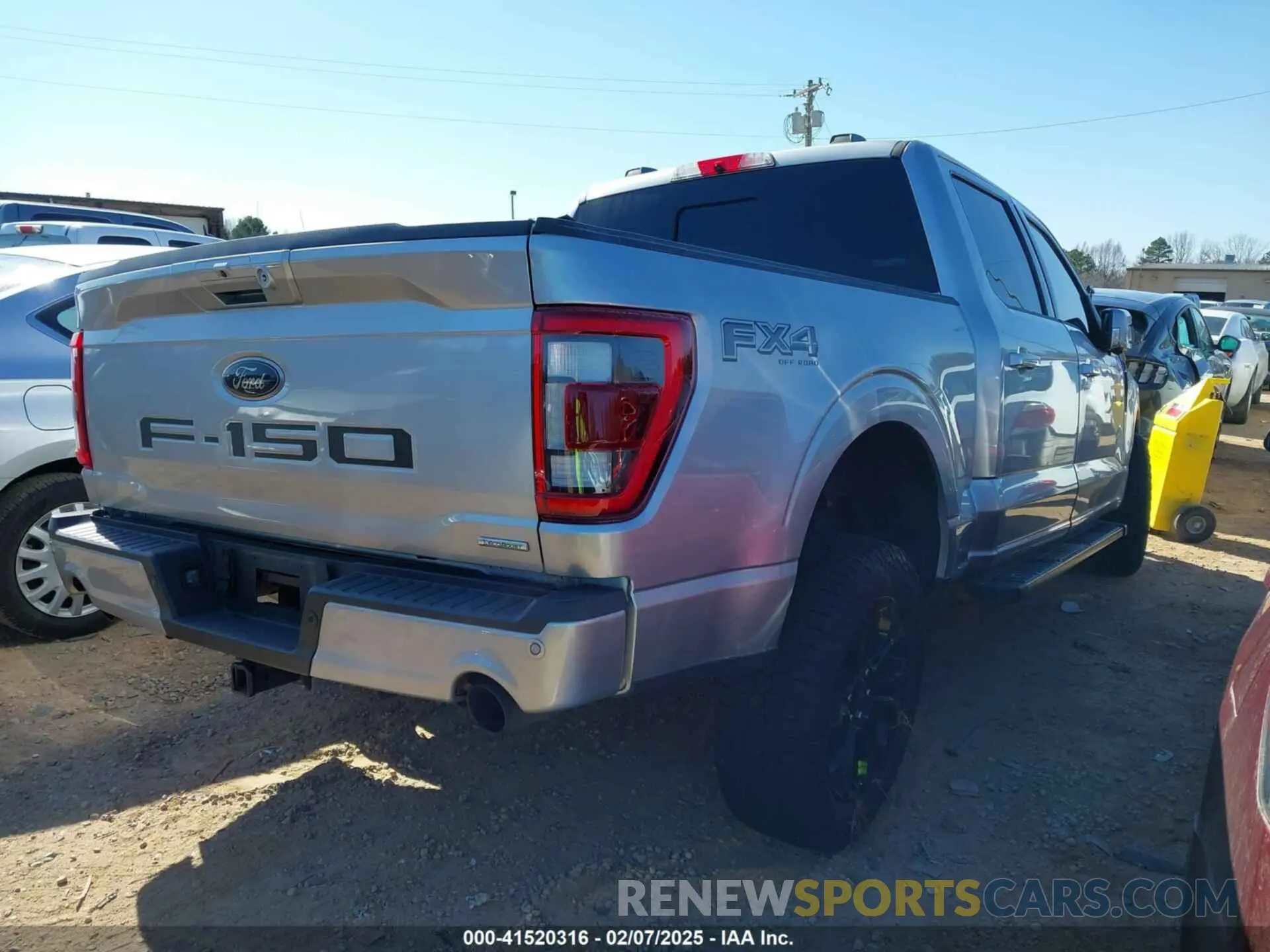 4 Photograph of a damaged car 1FTFW1E89NFB16010 FORD F-150 2022