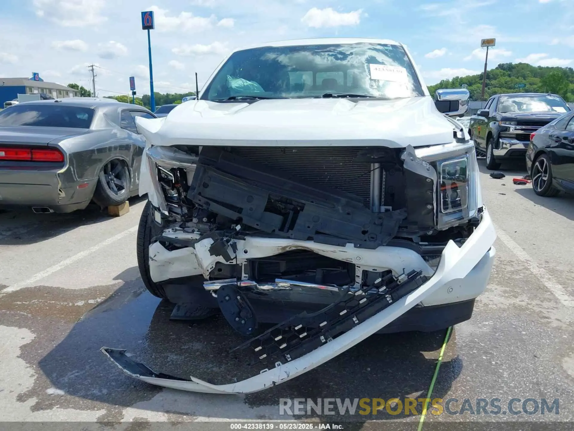 6 Photograph of a damaged car 1FTFW1E89NFB71217 FORD F-150 2022