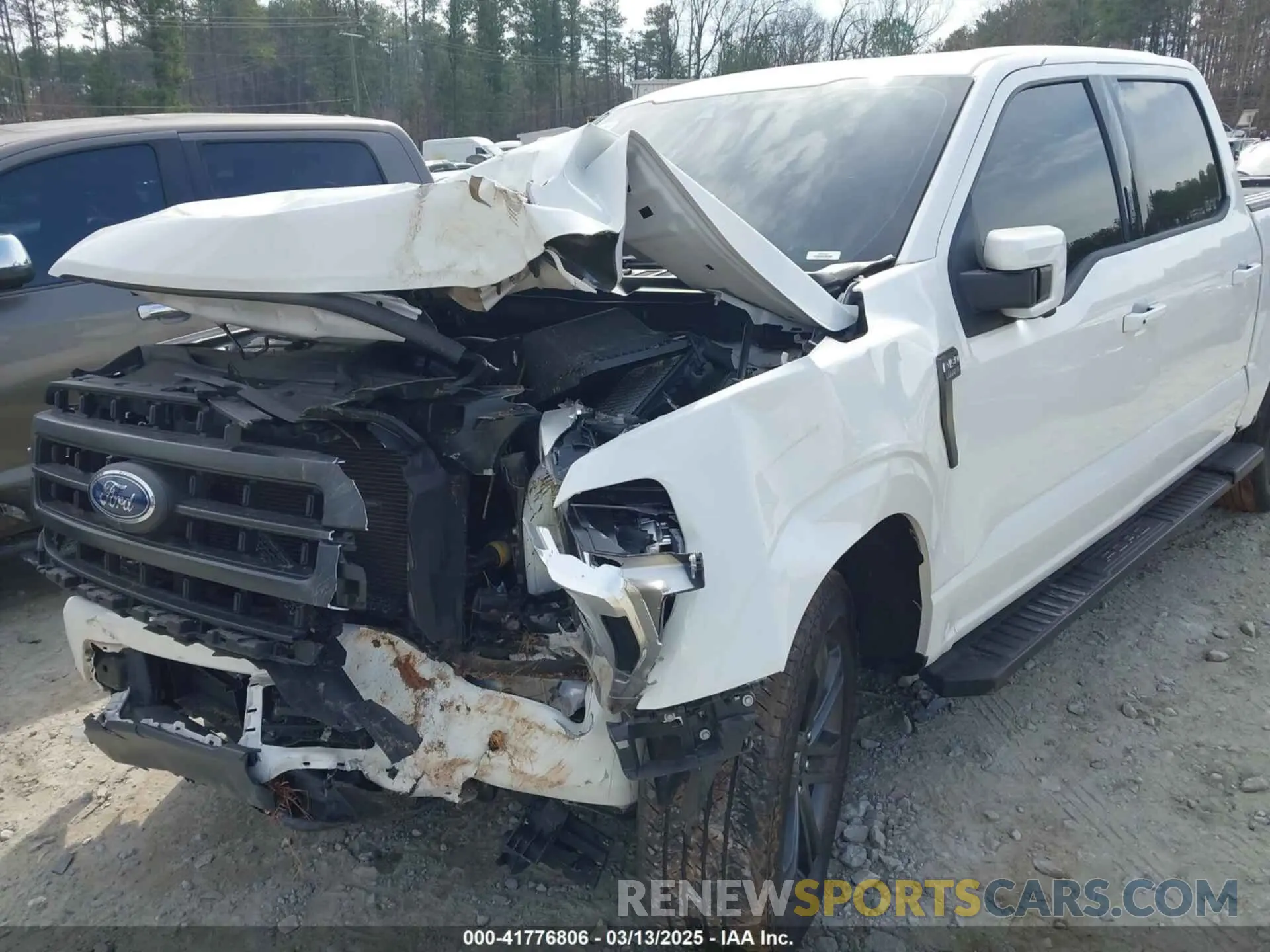 6 Photograph of a damaged car 1FTFW1E8XNFA40166 FORD F-150 2022