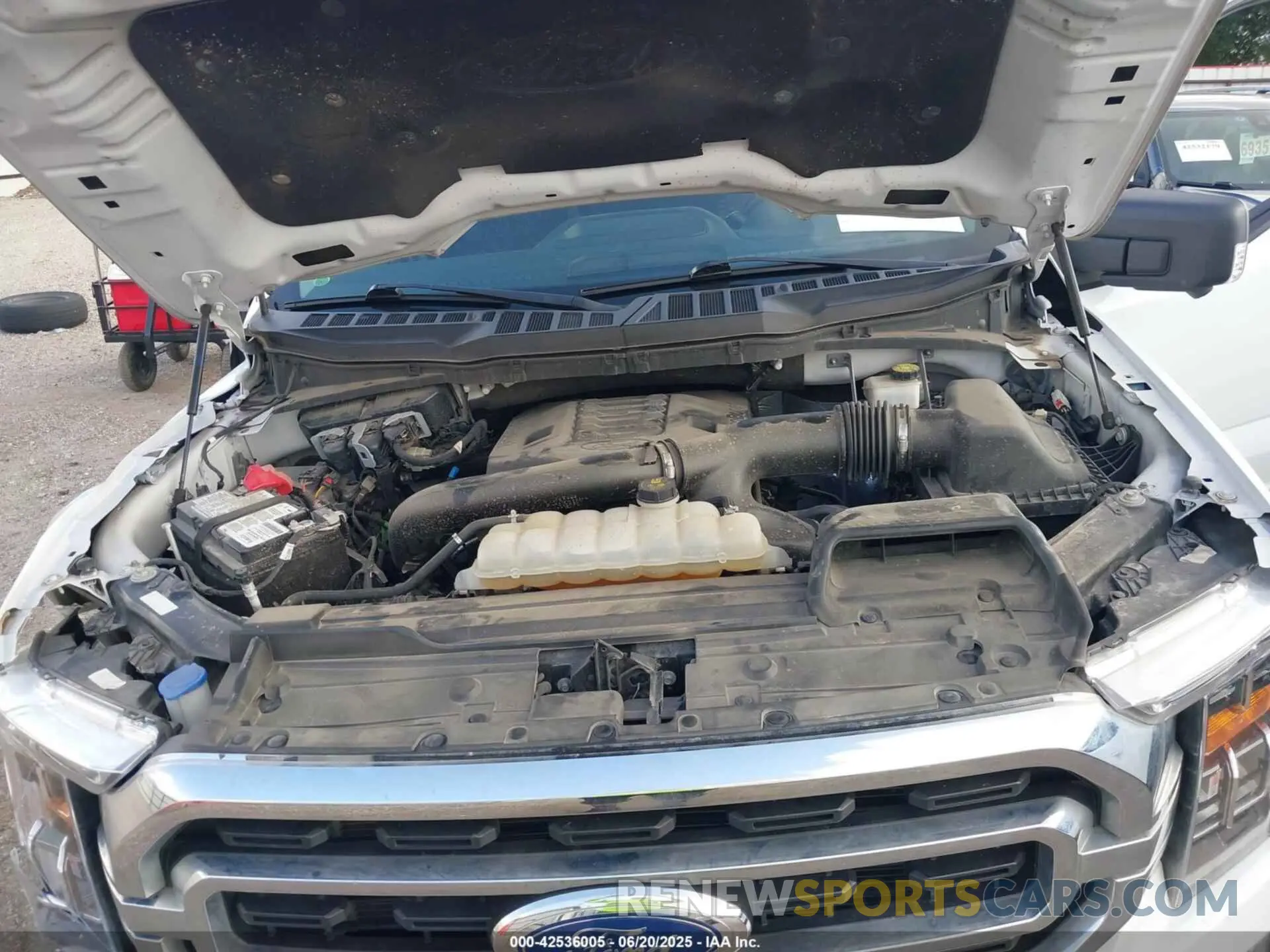 10 Photograph of a damaged car 1FTFW1E8XNFA67531 FORD F-150 2022