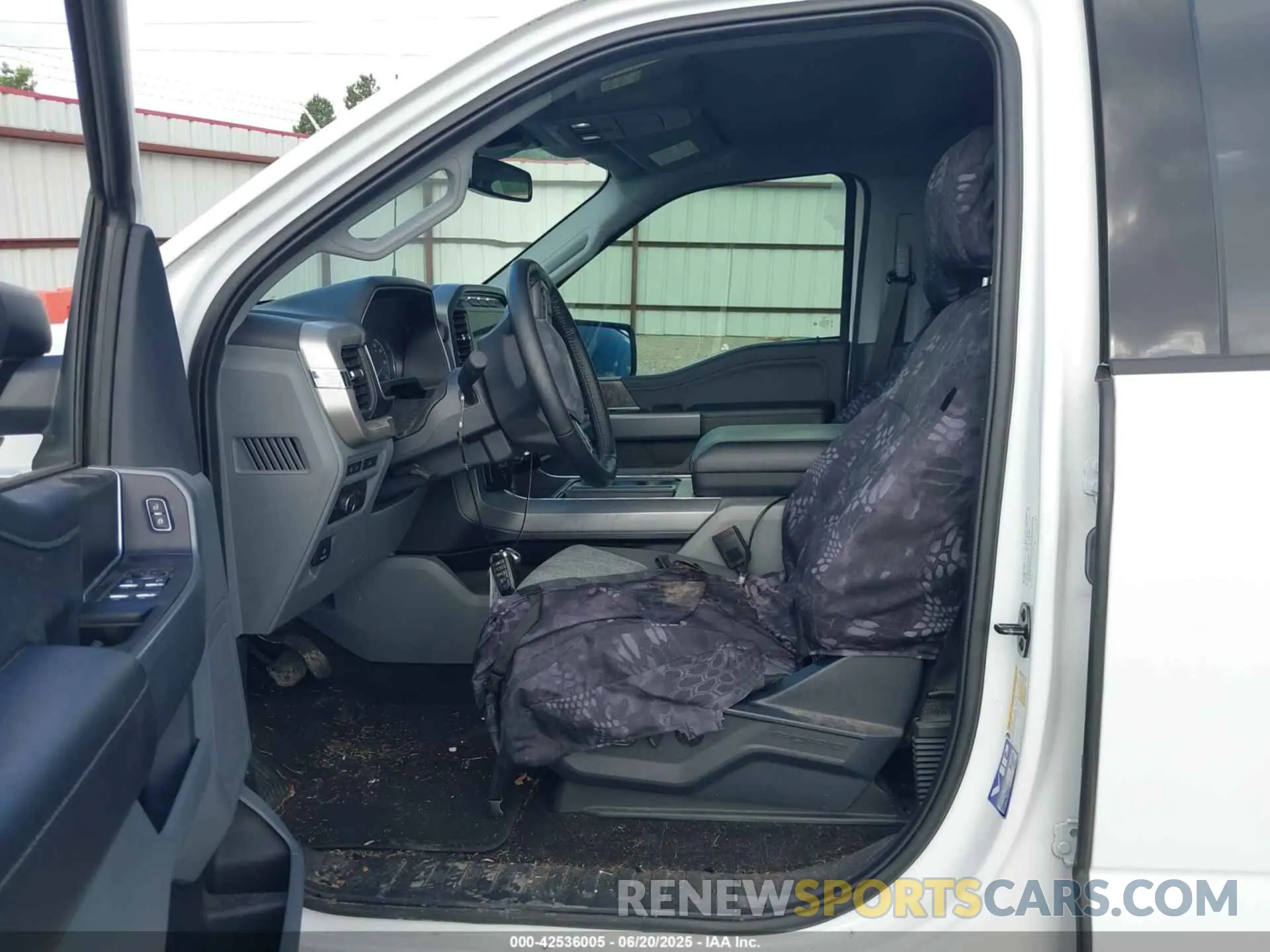 5 Photograph of a damaged car 1FTFW1E8XNFA67531 FORD F-150 2022