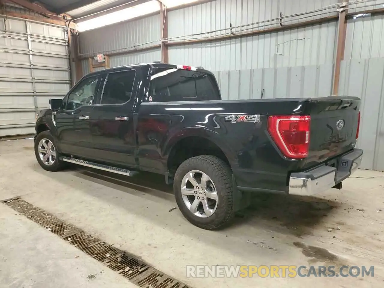 2 Photograph of a damaged car 1FTFW1E8XNKD98360 FORD F-150 2022