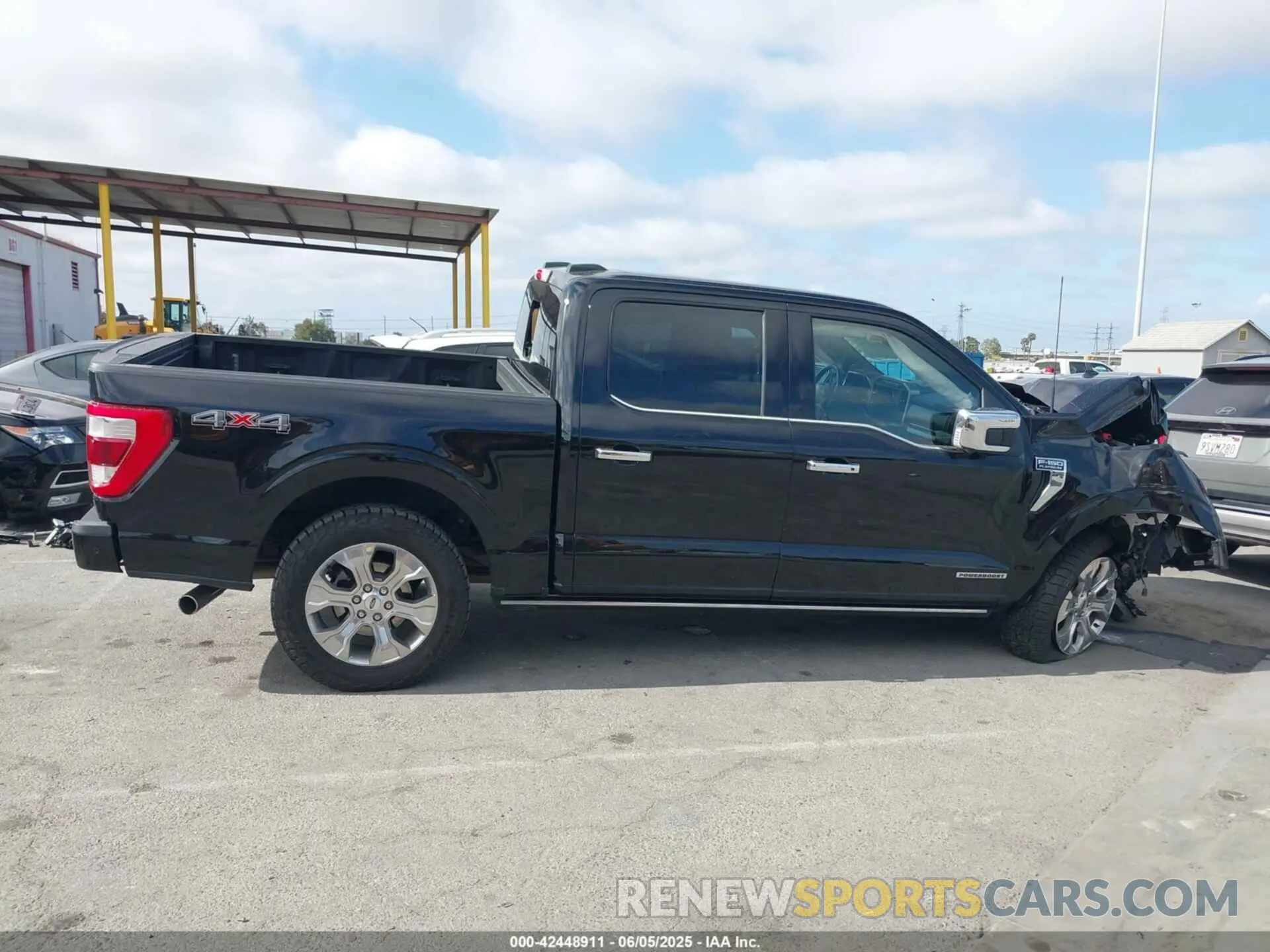 13 Photograph of a damaged car 1FTFW1ED0NFA83315 FORD F-150 2022