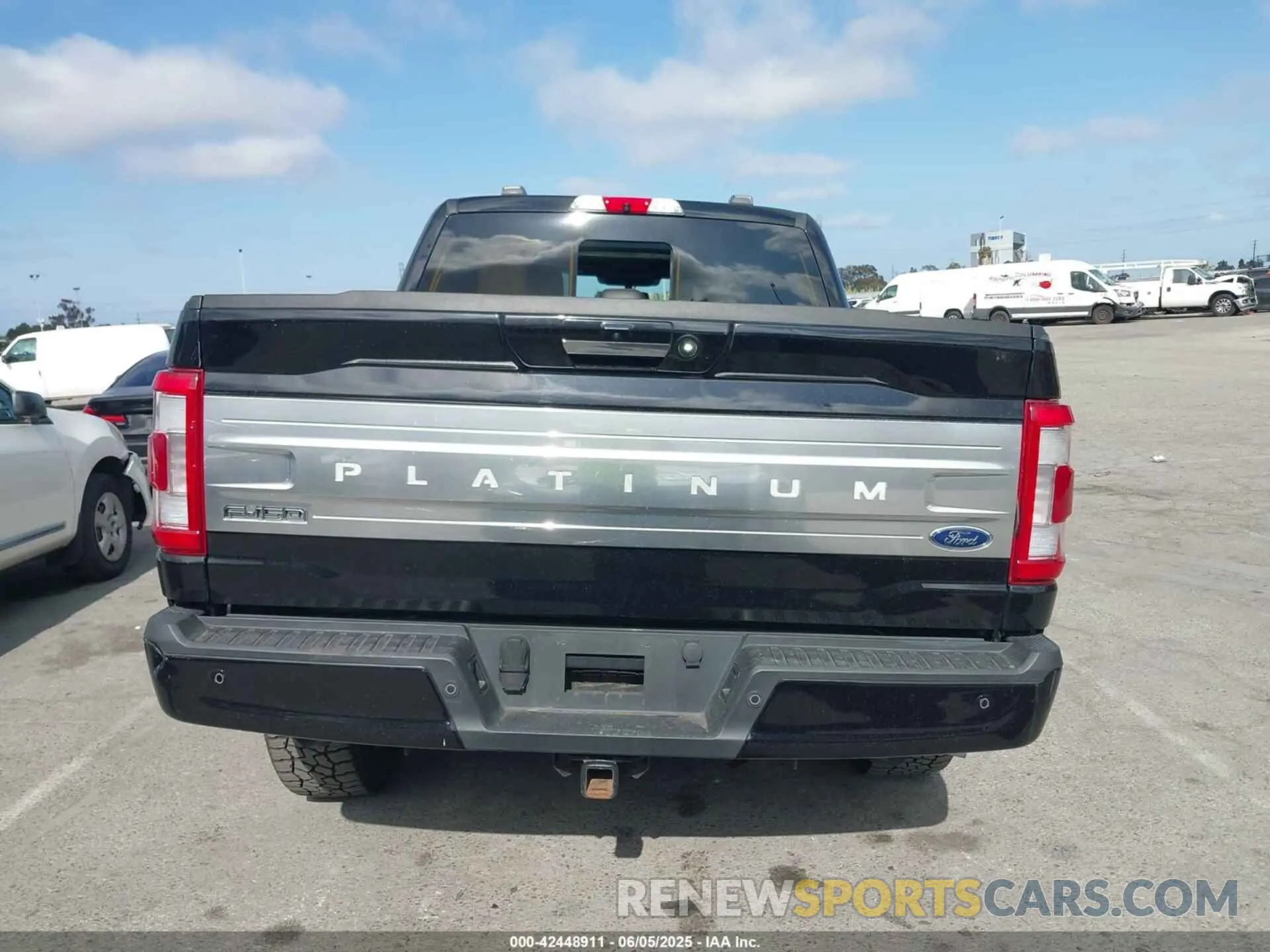 16 Photograph of a damaged car 1FTFW1ED0NFA83315 FORD F-150 2022