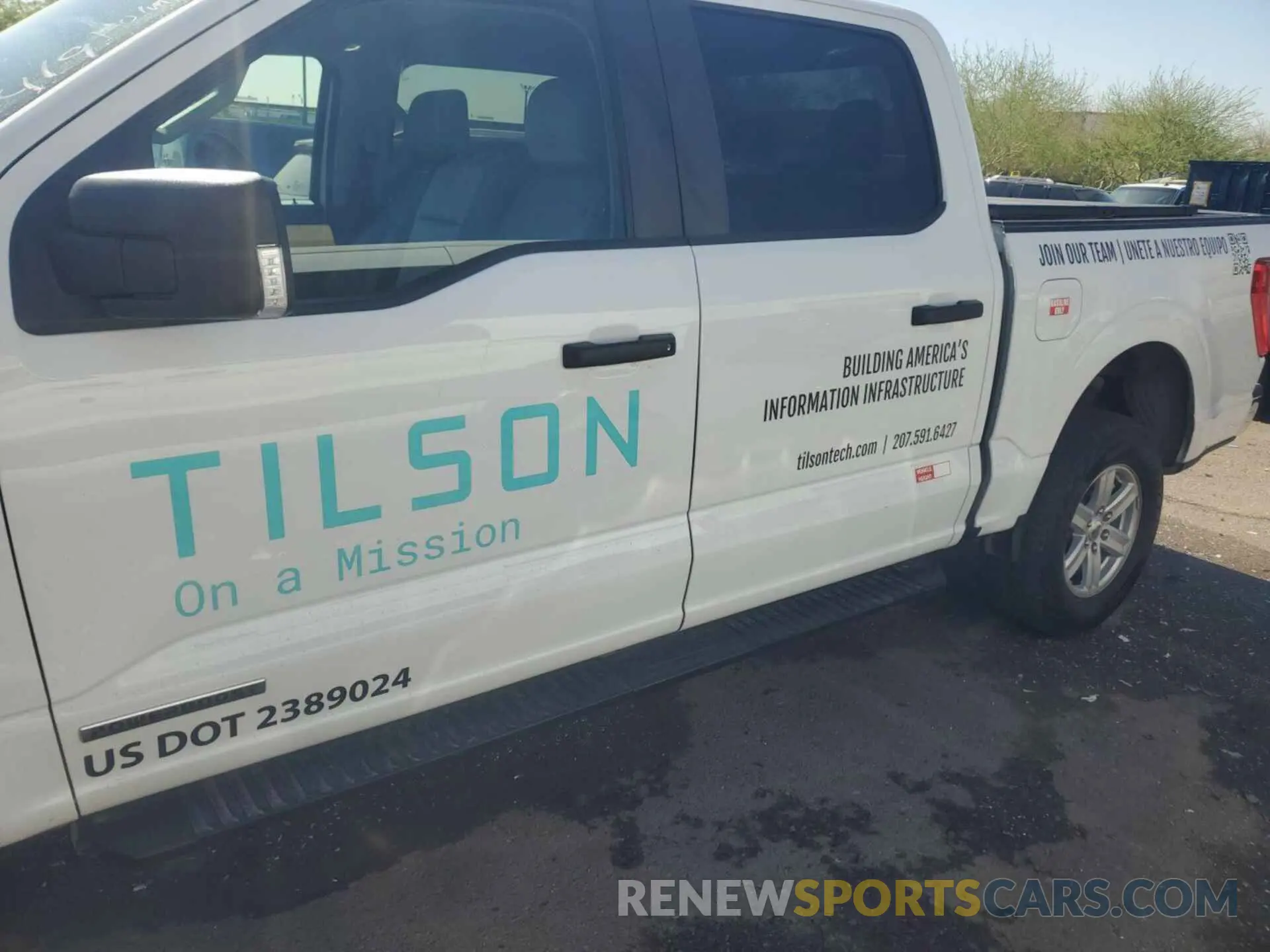 8 Photograph of a damaged car 1FTFW1ED1NFC41306 FORD F-150 2022