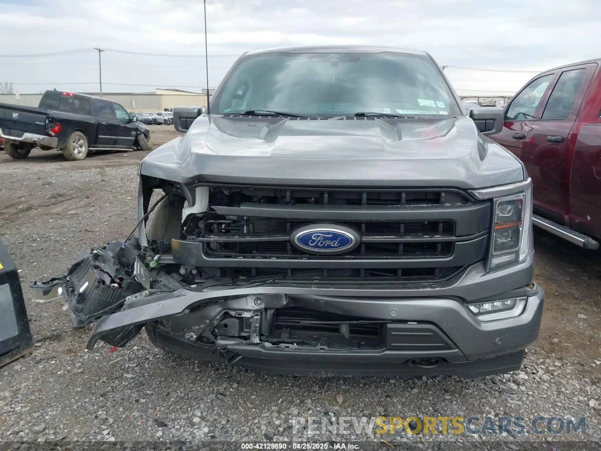 11 Photograph of a damaged car 1FTFW1ED2NFA25285 FORD F-150 2022