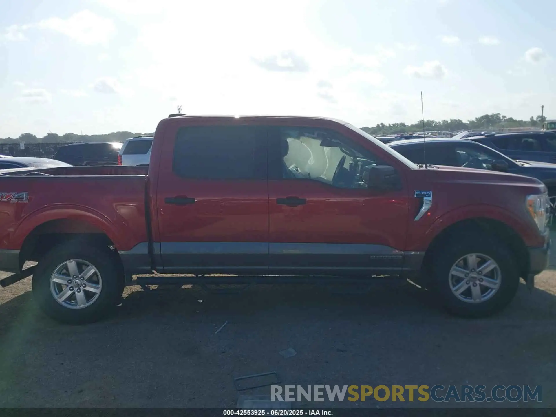 14 Photograph of a damaged car 1FTFW1ED3NFB53745 FORD F-150 2022