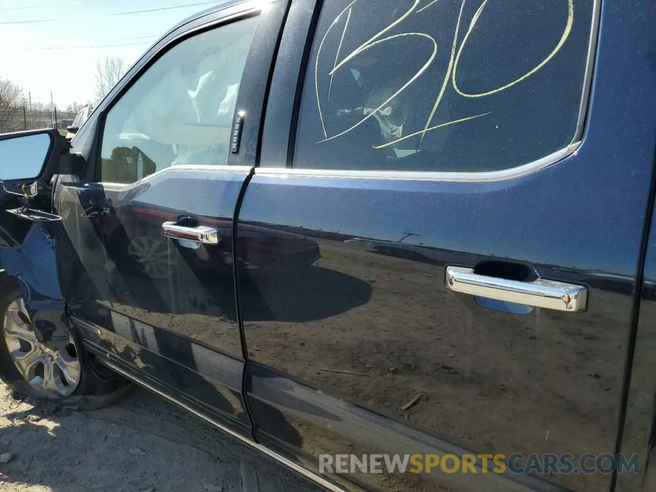 8 Photograph of a damaged car 1FTFW1ED5NFB06202 FORD F-150 2022