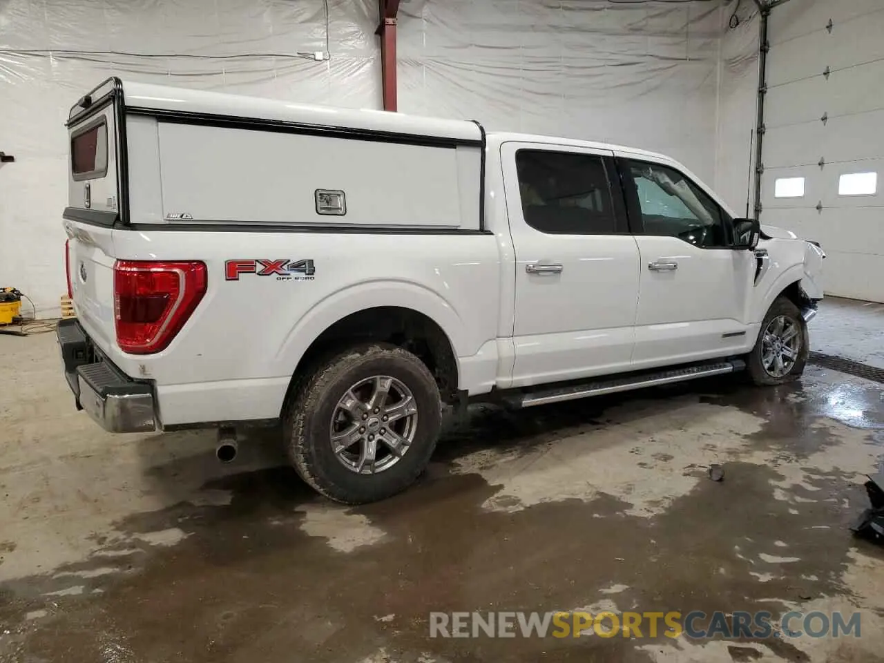 3 Photograph of a damaged car 1FTFW1ED7NFB74517 FORD F-150 2022