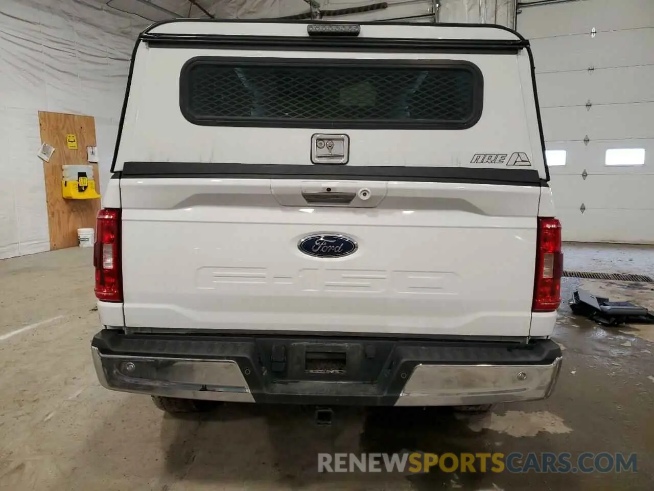 6 Photograph of a damaged car 1FTFW1ED7NFB74517 FORD F-150 2022