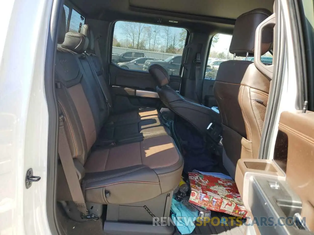 10 Photograph of a damaged car 1FTFW1ED8NFA41264 FORD F-150 2022