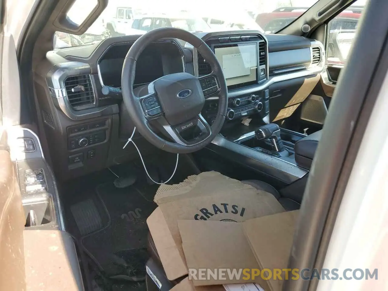 8 Photograph of a damaged car 1FTFW1ED8NFA41264 FORD F-150 2022