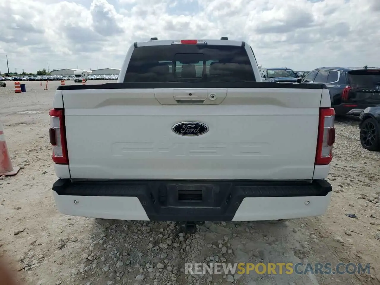 6 Photograph of a damaged car 1FTFW1ED8NFB35094 FORD F-150 2022