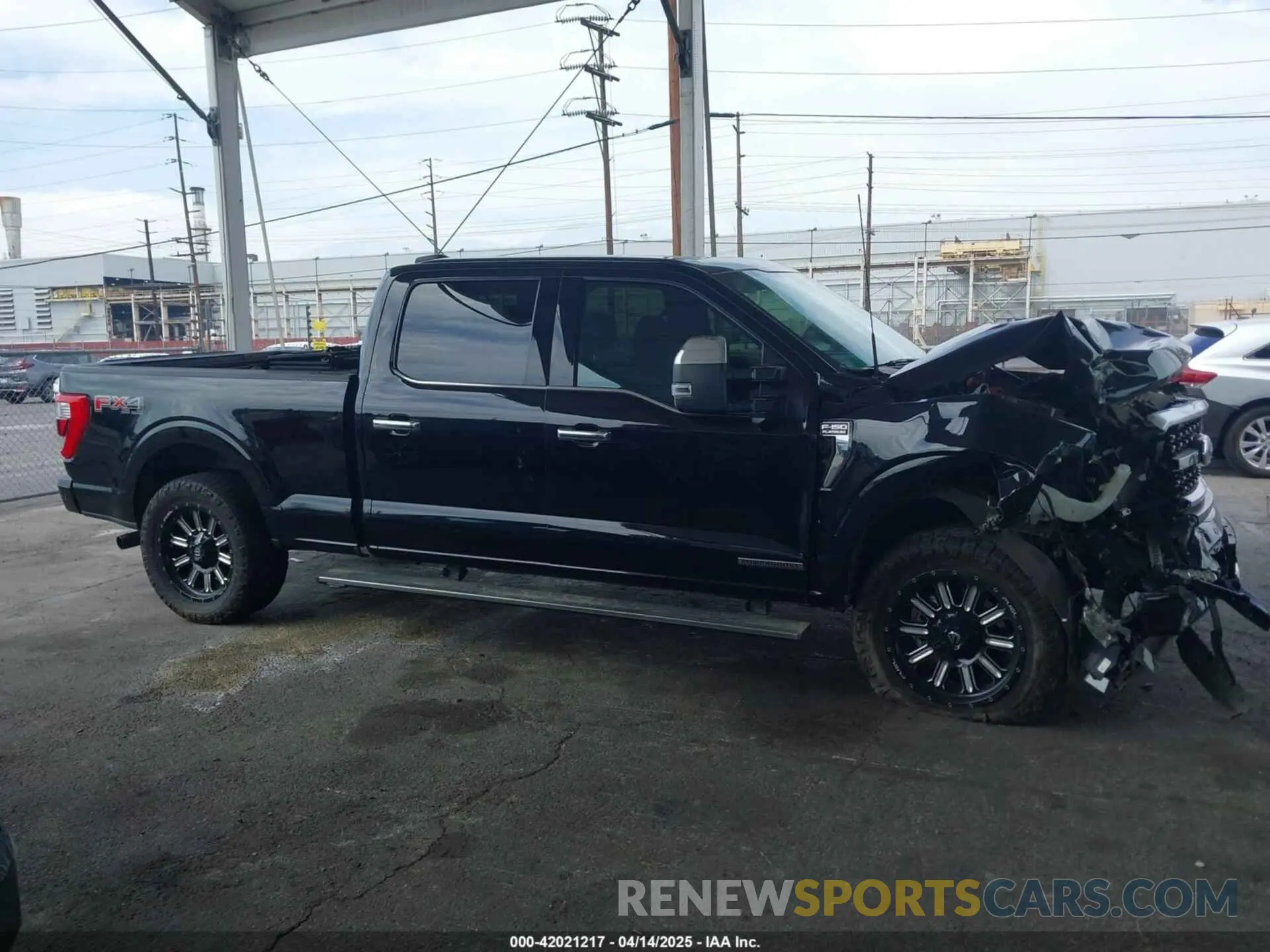 13 Photograph of a damaged car 1FTFW1ED8NFC40797 FORD F-150 2022