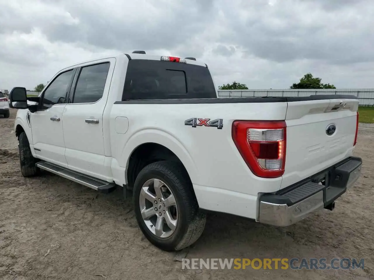 2 Photograph of a damaged car 1FTFW1ED9NFB71781 FORD F-150 2022