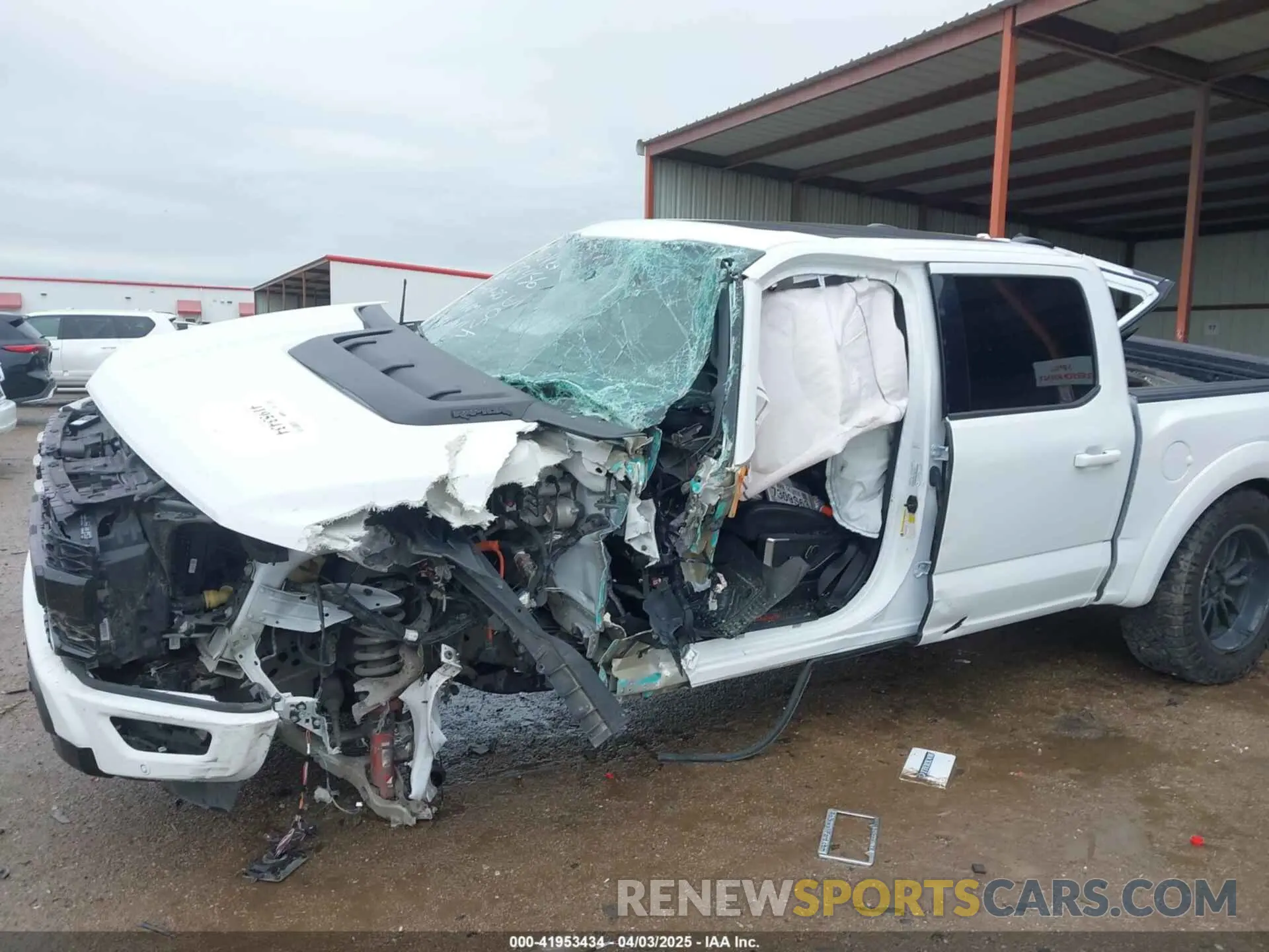 6 Photograph of a damaged car 1FTFW1RG3NFB15405 FORD F-150 2022