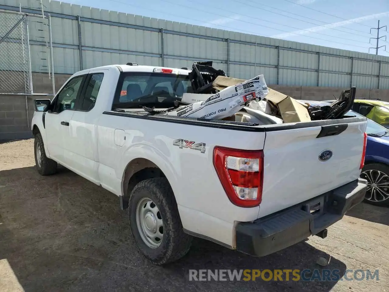 2 Photograph of a damaged car 1FTFX1E50NKE83632 FORD F-150 2022
